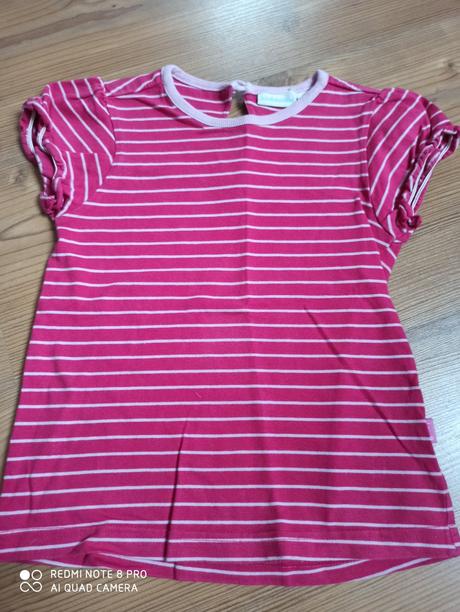 Pásikavé tricko, 104