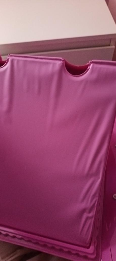 Obrovský kufrík s množstvom farbičiek,fixiek,