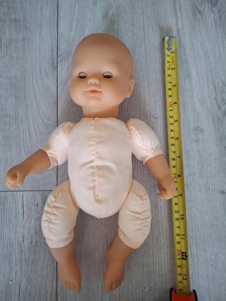 Babika zn.smoby s oblecenim, 