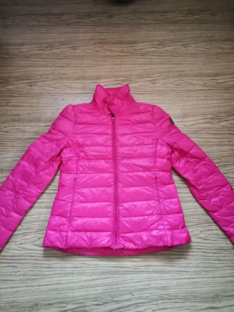 Dámska /dievčenská vetrovka veľ. m, m