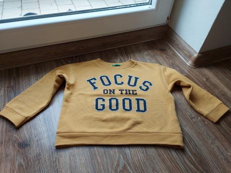 Krásna dievčenská mikina značky benetton, benetton,104