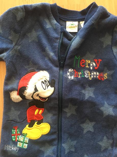 Vianočný mickey overal, 62