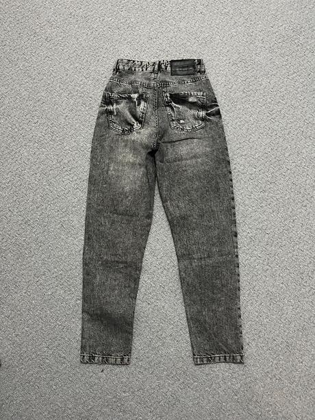 Mom jeans, new yorker,32