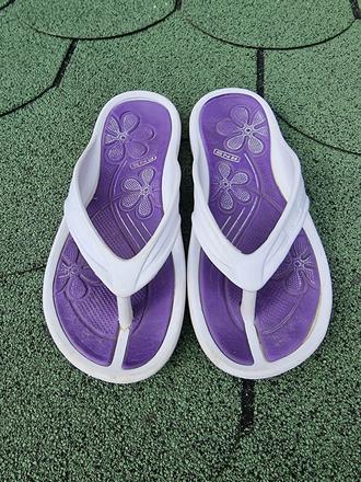 Žabky/šlapky/vsuvky, 34