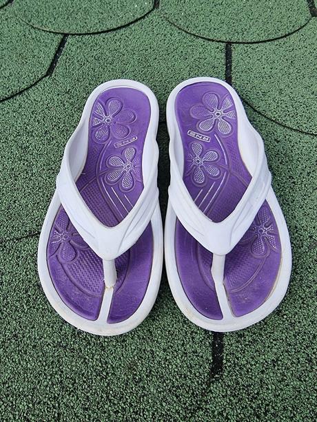 Žabky/šlapky/vsuvky, 34