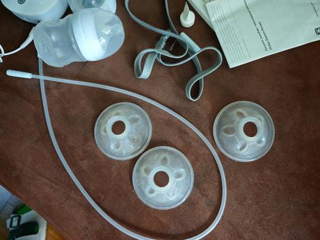 Elektrická odsávačka avent, 