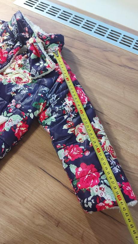 Zimna bundicka velk.98, 98