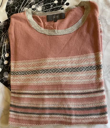 Mäkký vzorový pulóver zn. next v. 46, next,46