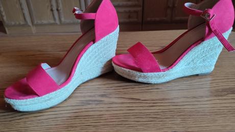 Sandále dee zee, 38