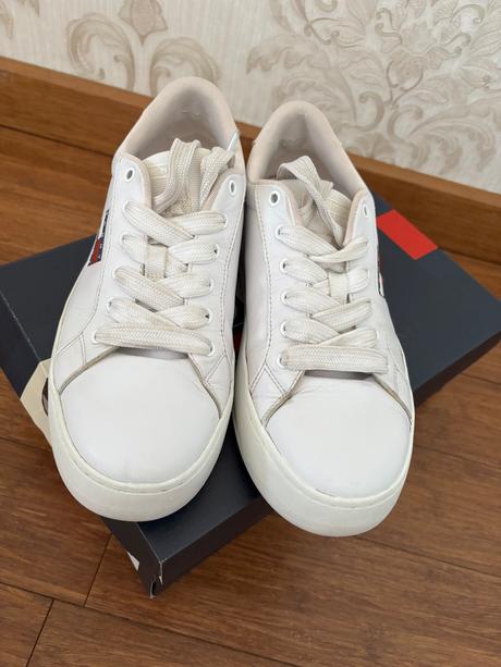 Tenisky, tommy hilfiger,40