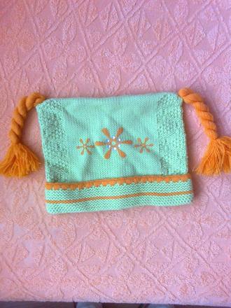 Ciapka -1x nosena, 104