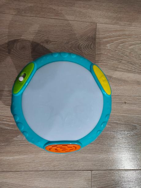 Interaktívny bubon baby clementoni, 