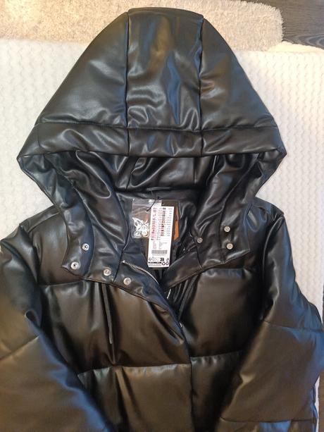 Zimná bundička s kapucou č.44, amisu,40 / 42 / 44