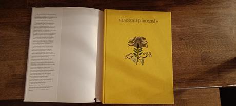 Kniha lotosová princezná, 