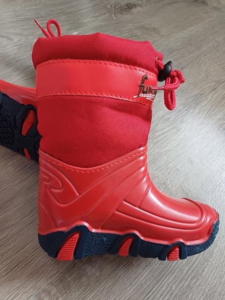 Čižmy do snehu, 21