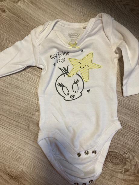 Body 3-6m. 68, 68