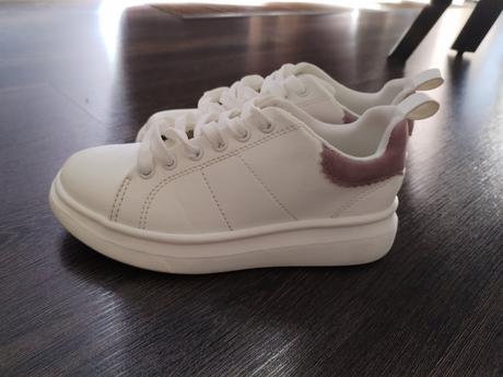 Tenisky 34, reserved,34
