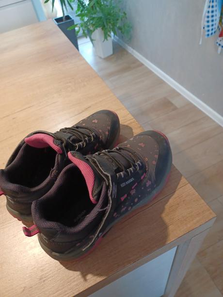 Prechodné topánky, umbro,37