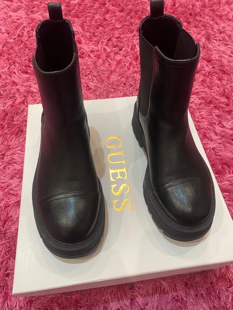 Čižmičky guess, guess,36