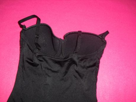 Cierne cipkove satenove body, s