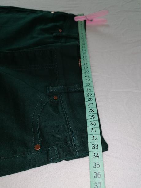 Smaragdovozelené džegínsy, f&f,s