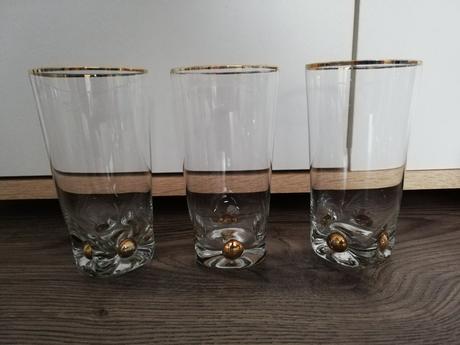 Starožitné poháre,