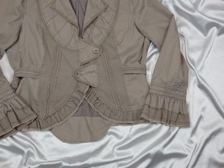 Luxusný béžový blejzer, 46