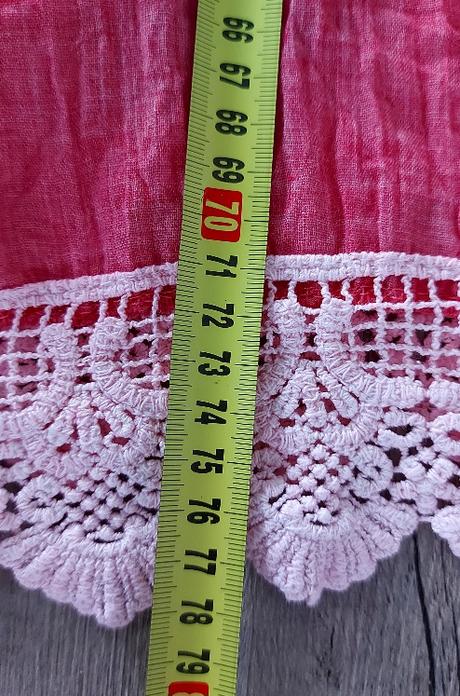 Letné šaty s volánom, 36