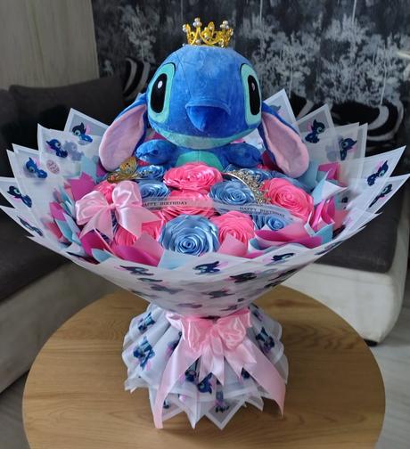 Veľká kytica lilo a stich, 