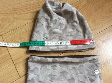 Čiapka s nákrčníkom, 