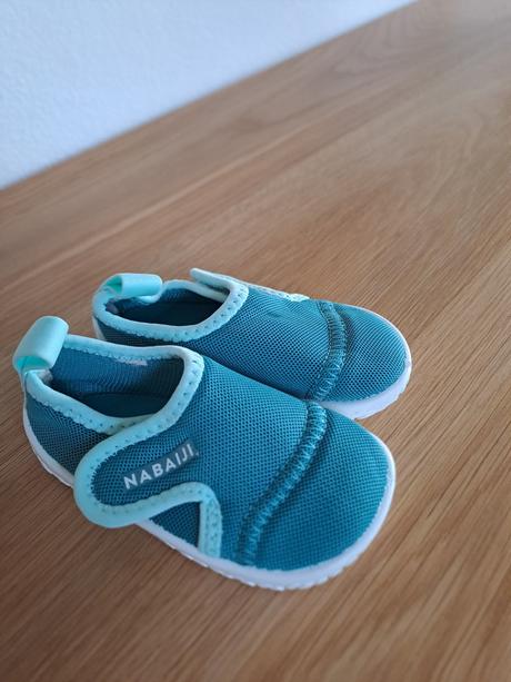 Letné sandále k vode, 21