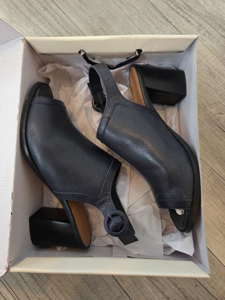 Modré kožené sandále, next,41