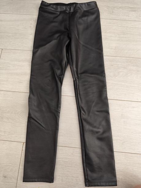 Zateplene leginy, calzedonia,140