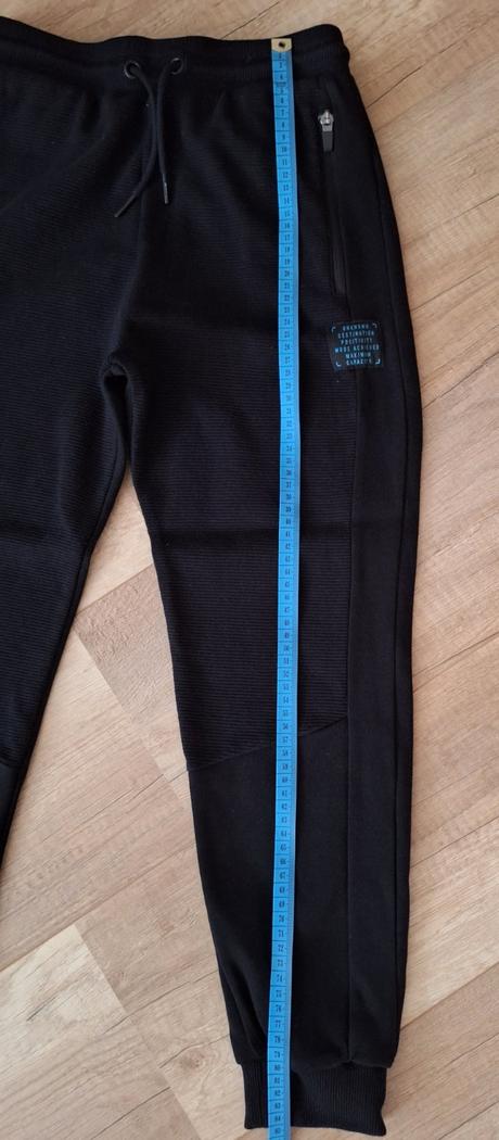Teplaky, f&f,152