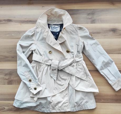 Fantastický kabátik, guess,116