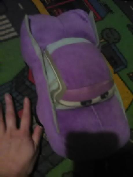 Plyšové auto z cars 2, 