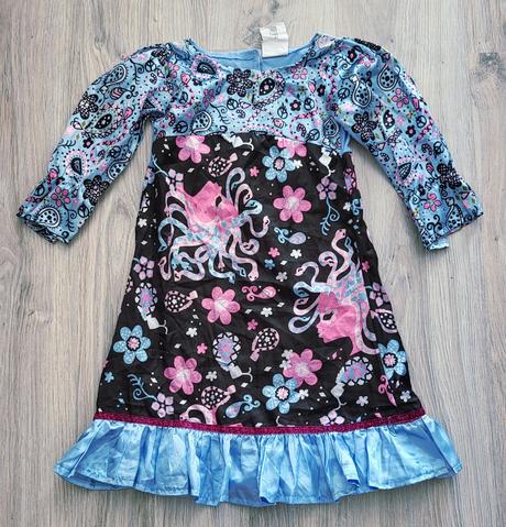 Karnevalové šaty monster high na cca 6 rokov,