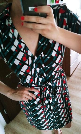 Pestrofarebne saty, f&f