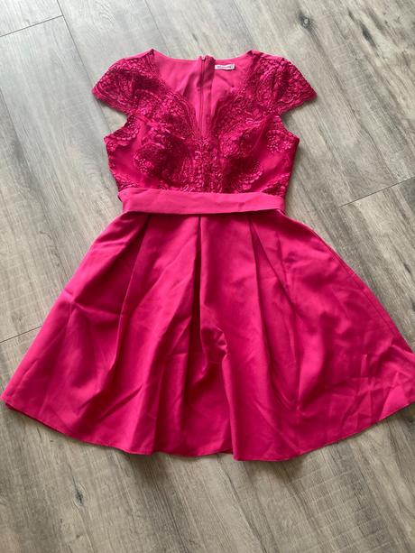 Spoločenské šaty, 40