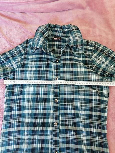 Predĺžená košeľa, 40