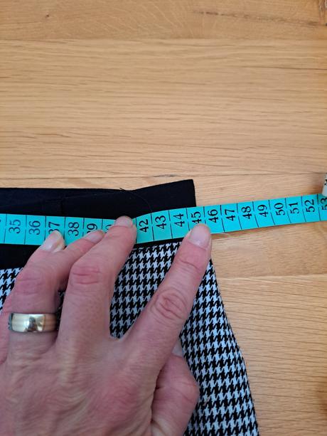 Elasticke nohavice v klasickom pepito prevedeni, atmosphere,40