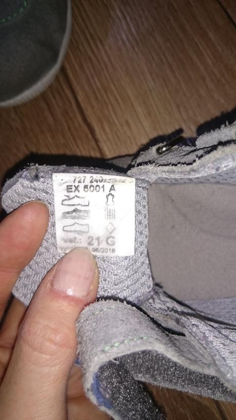 Topánky, slovobuv,21