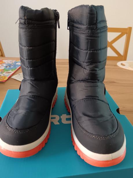 Snehule, deichmann,29