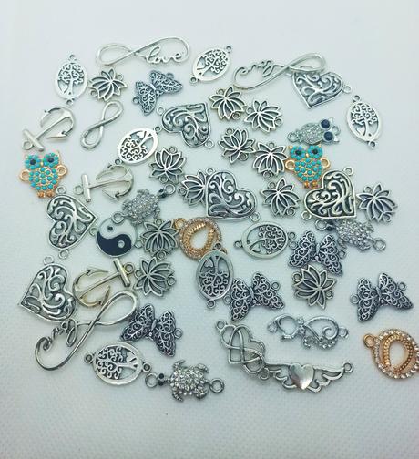 Akcia- mikulášske a vianočné náramky, 