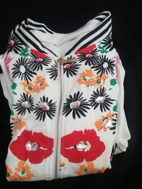 Nadhená súprava, s