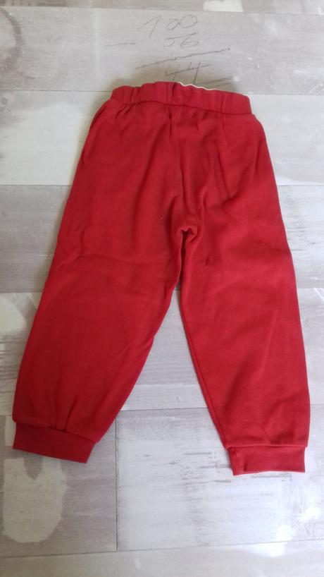 Teplaky, 104