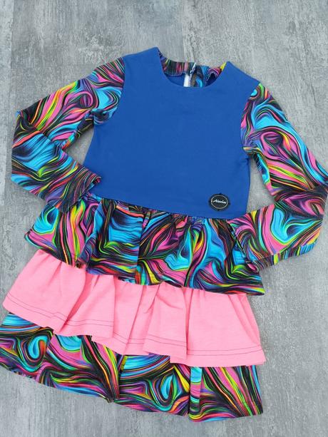 Trojvolánové šaty 110/116, 110