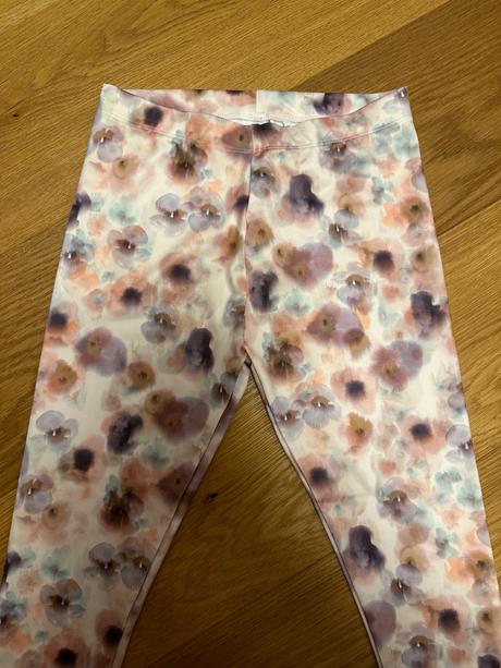 Leginy next, next,134