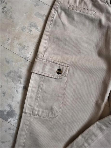 Kapsáče s vyšším pásom, 140