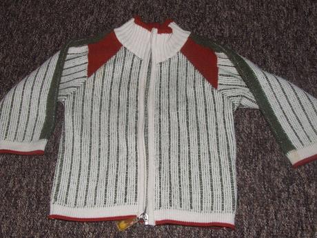 Svetrík na zips, 92